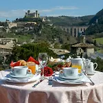 Albornoz Palace فندق سبوليتو