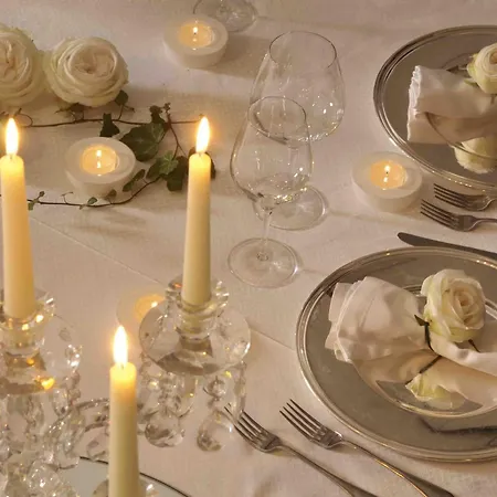 Hotel Albornoz Palace