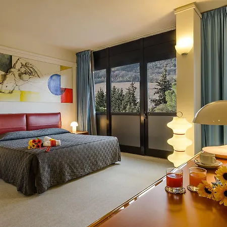 Hotel Albornoz Palace