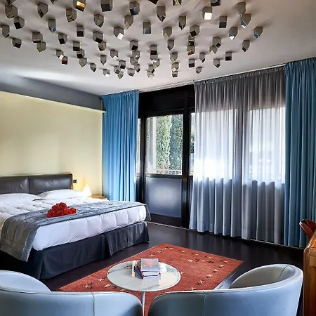 Albornoz Palace Hotel