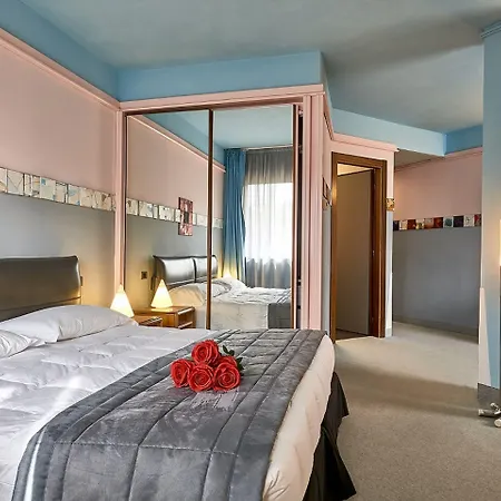 Hotel Albornoz Palace 4*