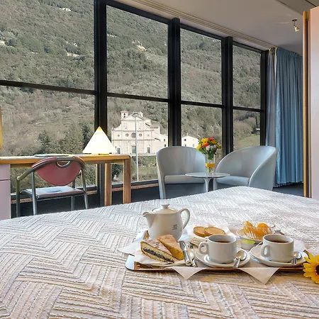 Albornoz Palace 4*