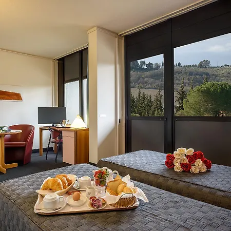 Hotel Albornoz Palace
