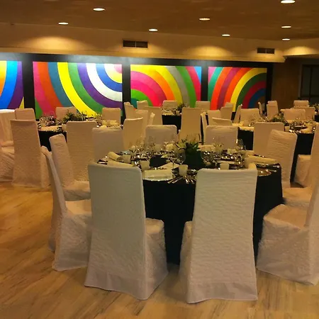 Albornoz Palace Hotel