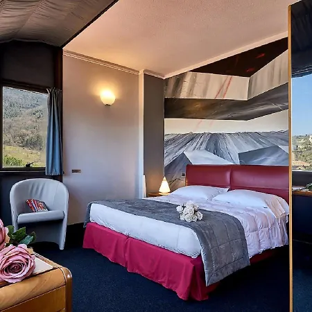 Albornoz Palace Hotel 4*