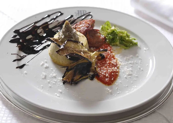 Hotel Albornoz Palace